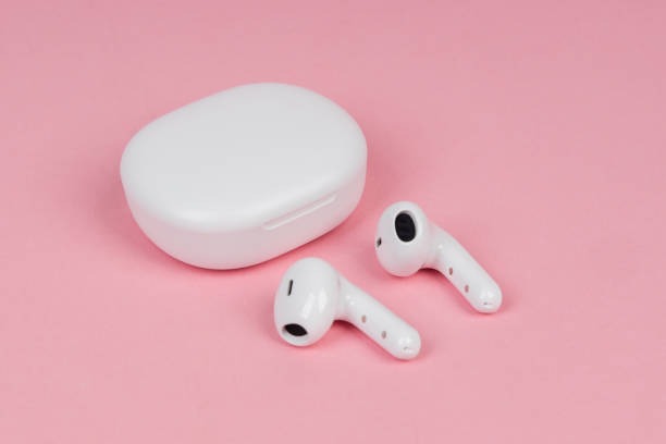 Innovative Communication Solutions with M95 Translator Earbuds
